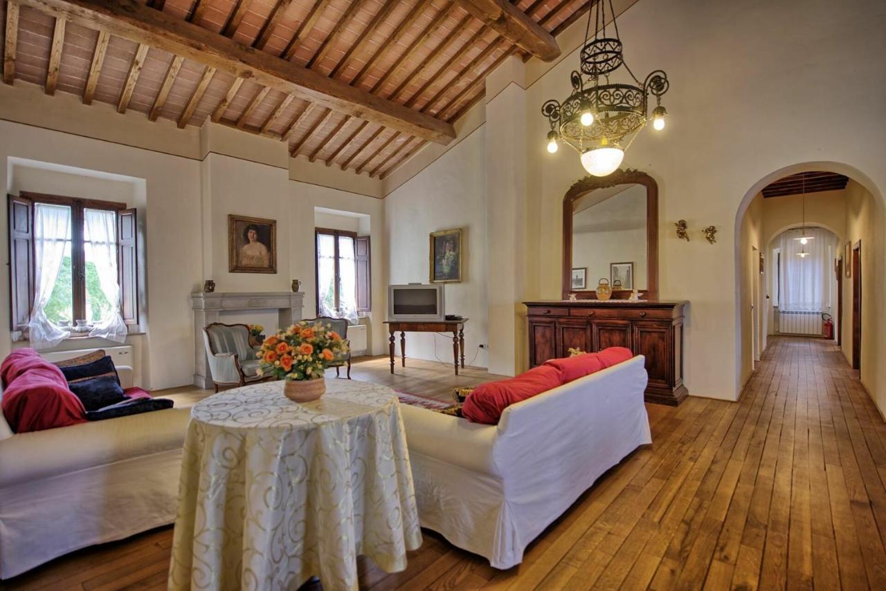 Villa Capolona By Posarellivillas Calbenzano ภายนอก รูปภาพ