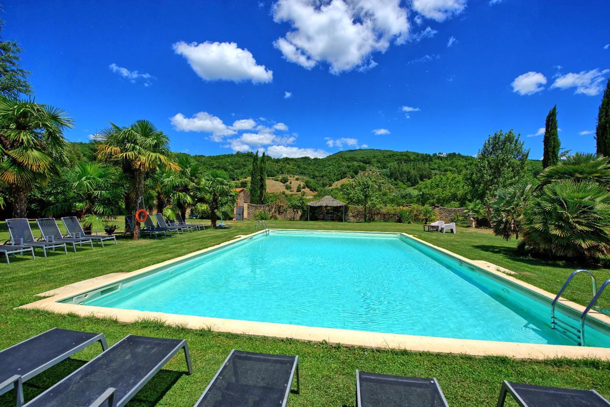 Villa Capolona By Posarellivillas Calbenzano ภายนอก รูปภาพ